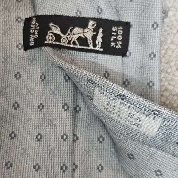 Vintage Hermès Paris 100% Silk Tie Light Blue Micro Print Made in France - Picture 5 of 5